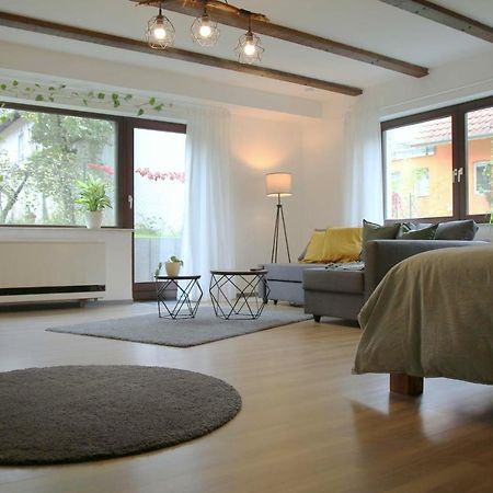 Studio-Apartment Mit Garten, Parkplatz & Kueche ออฟเฟนบูร์ก ภายนอก รูปภาพ